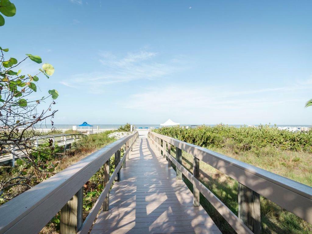 Marco Beach Ocean Resort Марко Айлънд Екстериор снимка